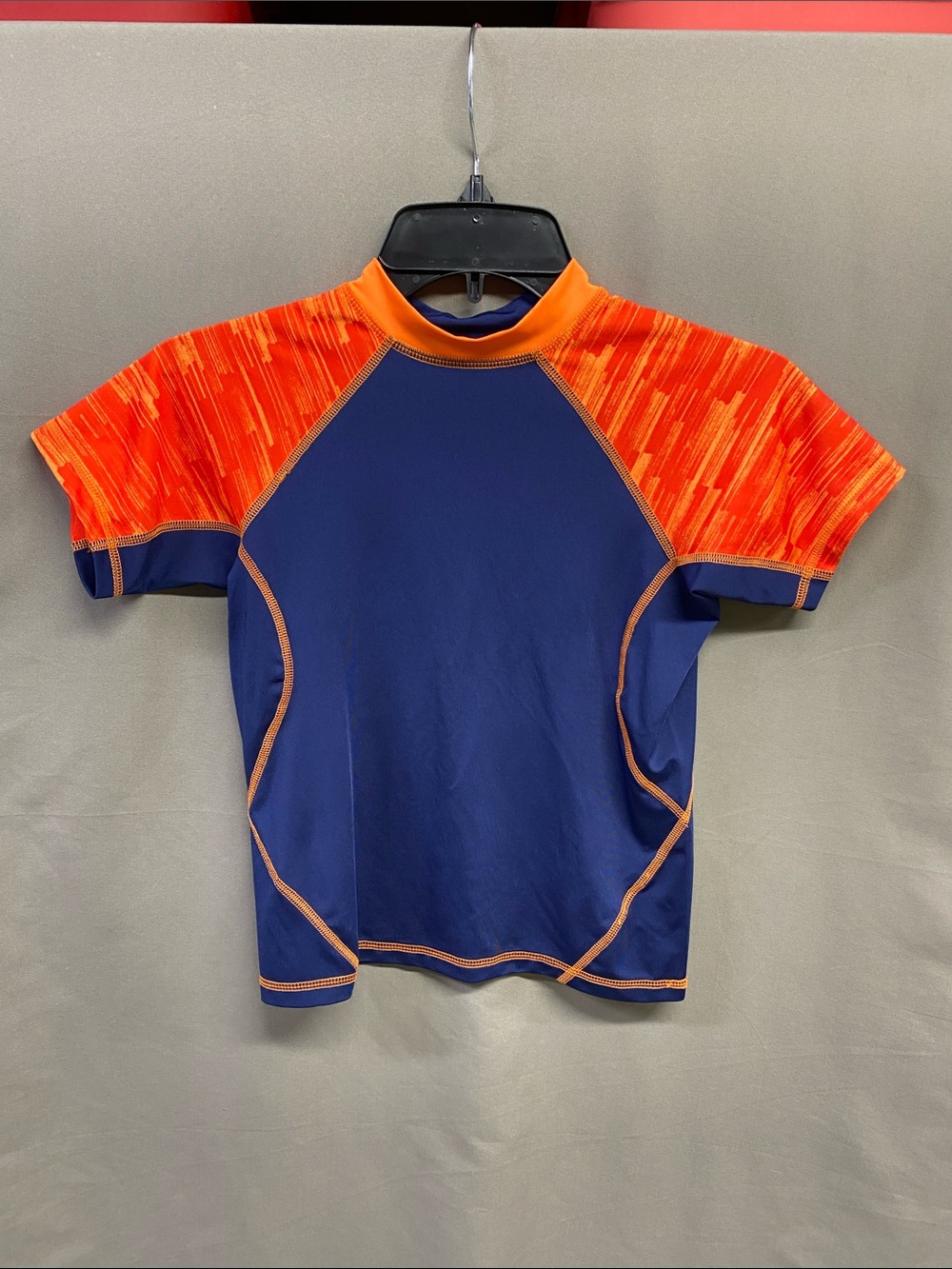 Wave Zone Kids Navy and Orange Short-Sleeve Rash Guard Swim Shirt Size 6-7